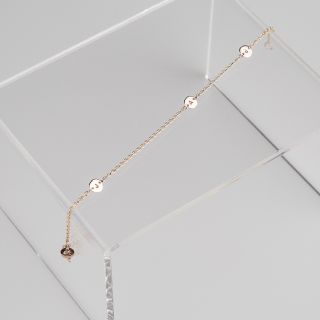 Ty tři písmena…a všechno dává smysl.🤍 Náramek SIGNUM z růžového zlata s osobními iniciály ⠀⠀⠀⠀⠀⠀⠀⠀⠀ ⠀⠀⠀⠀⠀⠀⠀⠀⠀ #ruzovezlato...